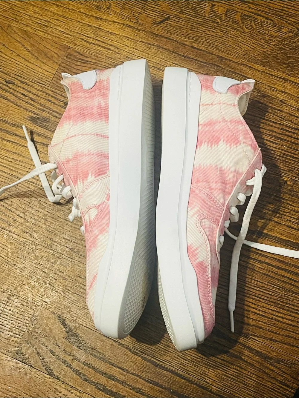 Cole Haan  casual women’s Pink Tie-Dye Low-Top Sneakers size 10 - Picture 9 of 16